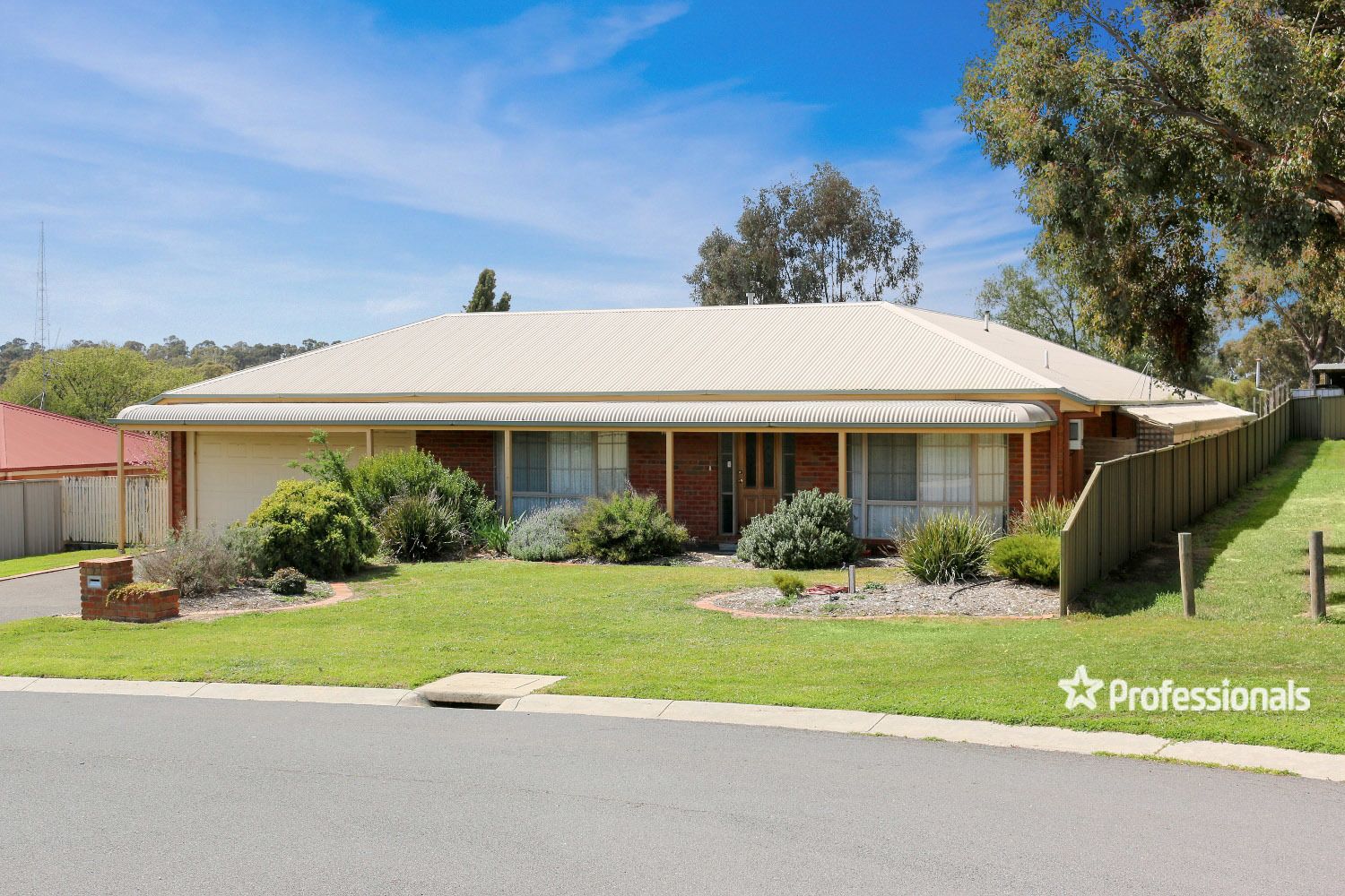7 Maxwell Drive, Golden Square VIC 3555