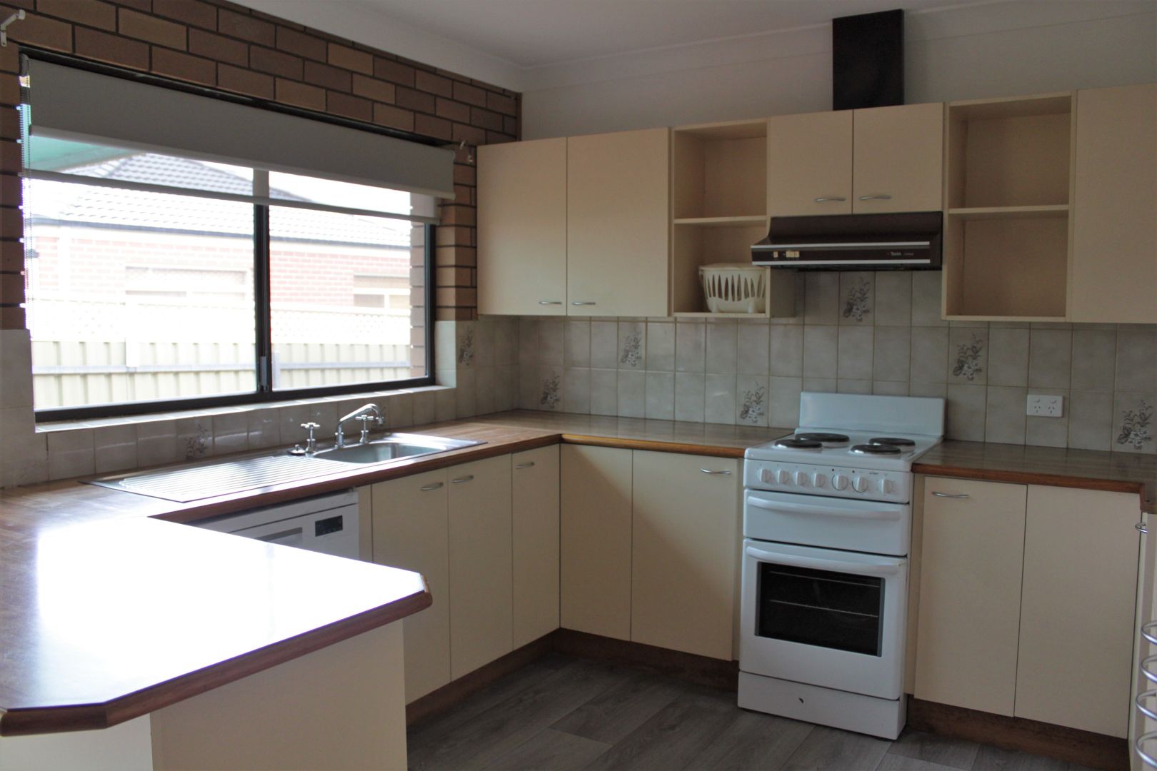 1/106 Lawrence Street, Wodonga VIC 3690 Apartment For Rent Domain