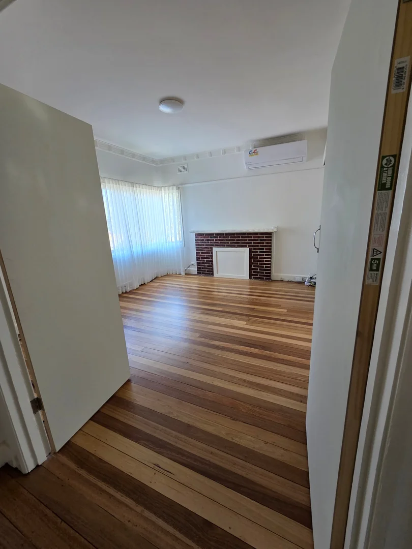 Additional image 6 of 1/1327 Centre Rd, Clayton VIC 3168