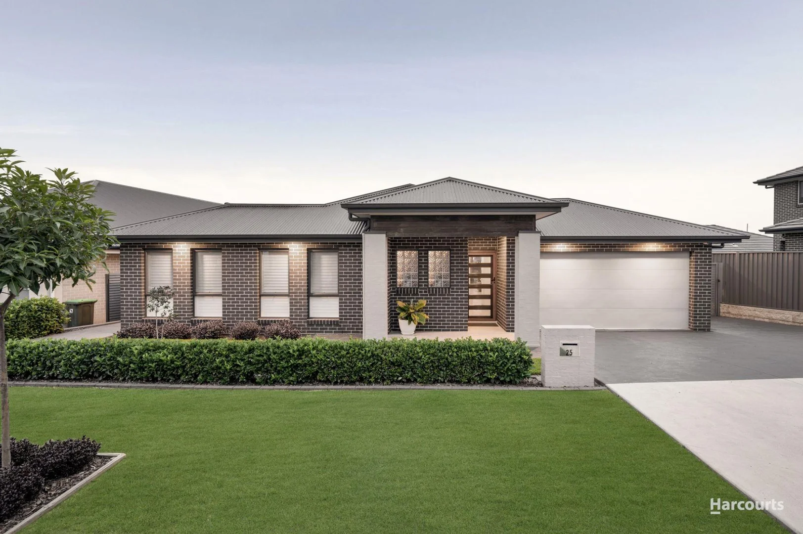 25 Walker Street, Oran Park NSW 2570