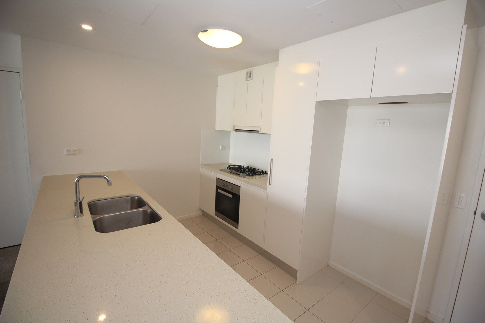 401/7-11 Magnolia Drive, Breakfast Point NSW 2137, Image 2