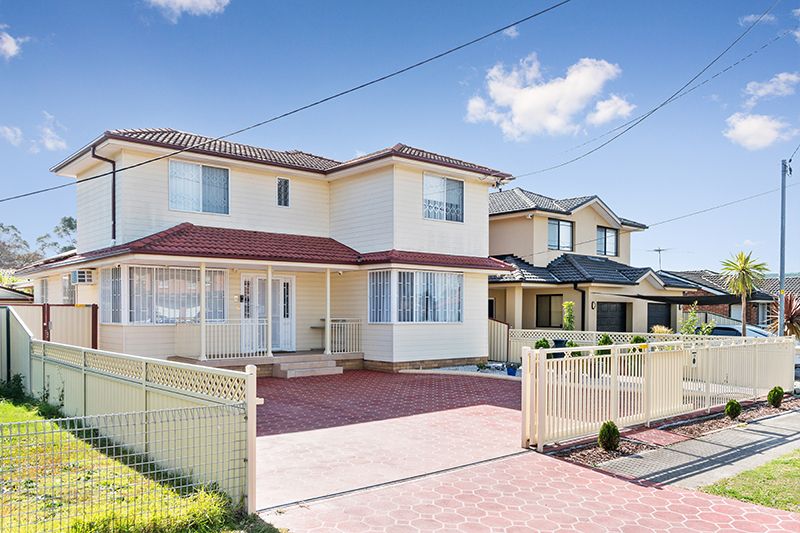 19 Foxlow Street, Canley Heights NSW 2166, Image 0