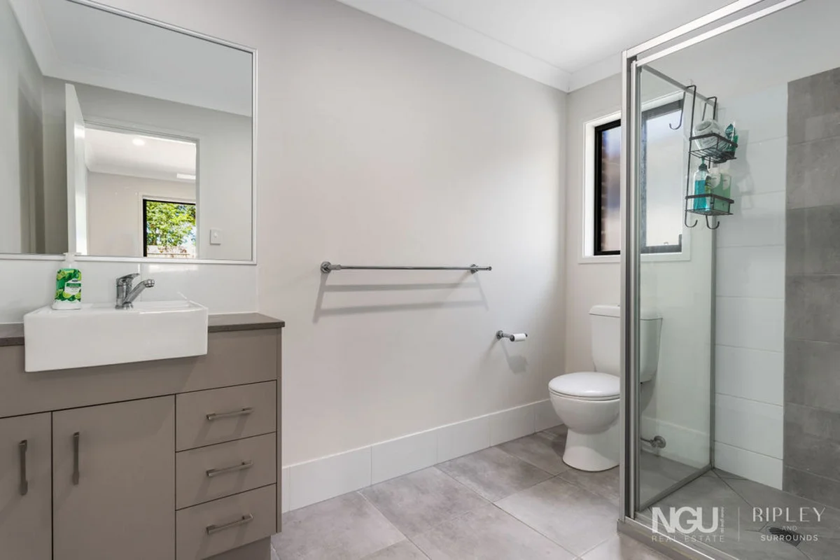 Additional image 14 of 22 Larsen Street, Leichhardt QLD 4305