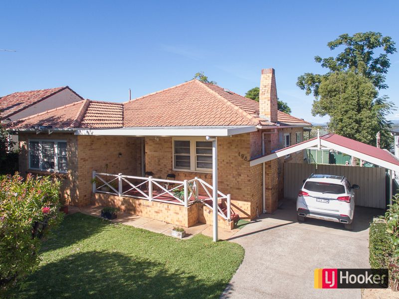 195 Carthage Street, East Tamworth NSW 2340, Image 0