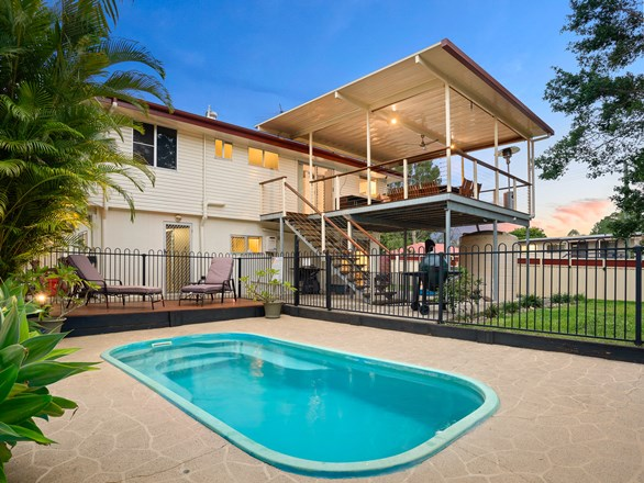 1 Quiamong Court, Bray Park QLD 4500