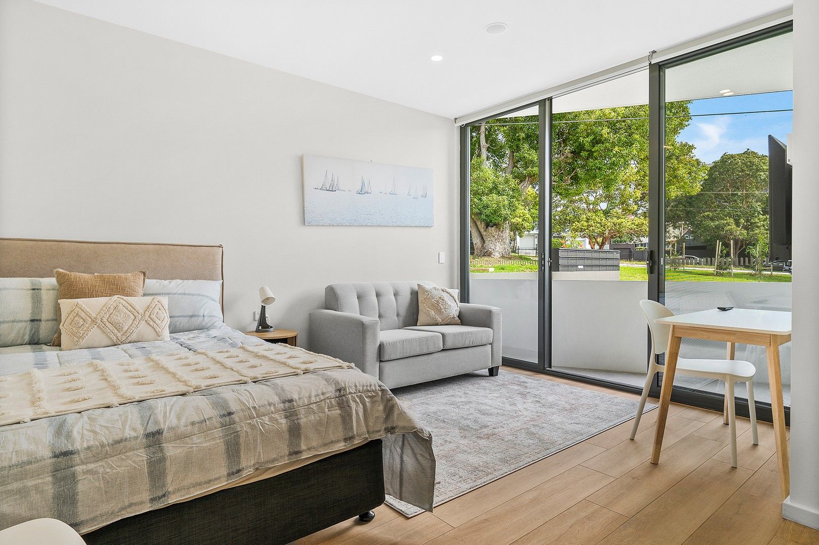 1 bedrooms Apartment / Unit / Flat in 1/501 Kingsway MIRANDA NSW, 2228