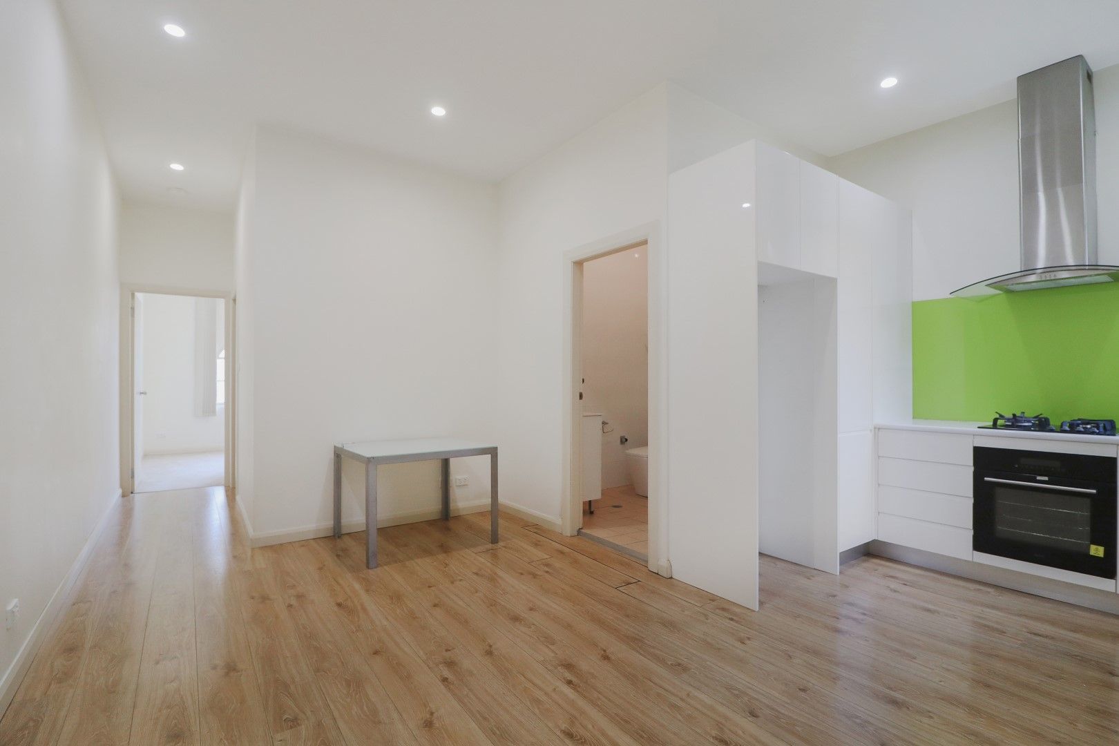 2 bedrooms Apartment / Unit / Flat in 258 Military Road NEUTRAL BAY NSW, 2089