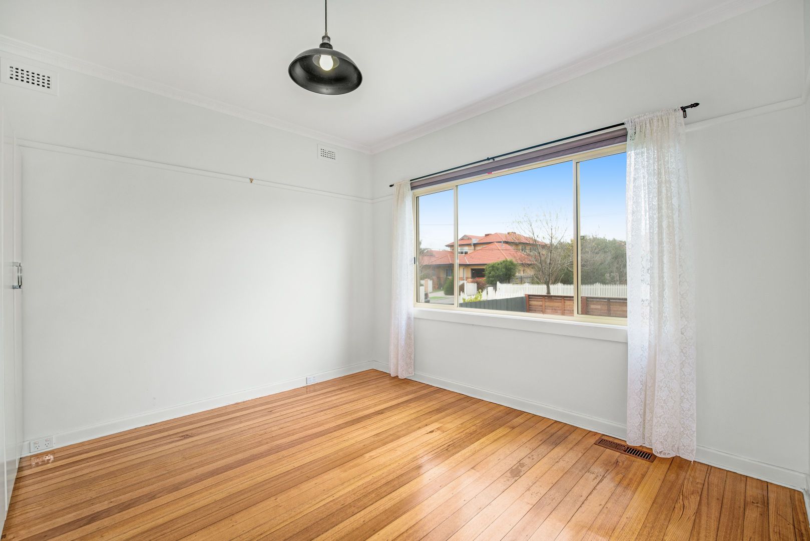 1/15 Francesco Street, Bentleigh East VIC 3165, Image 2