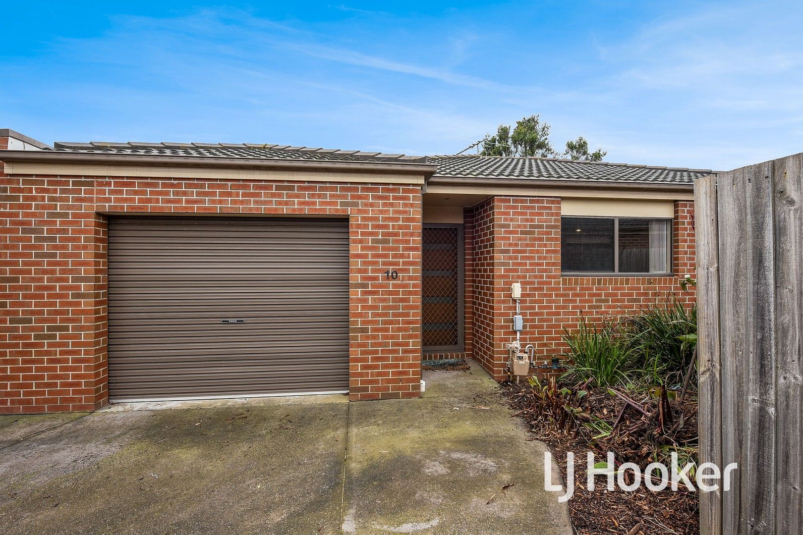 2 bedrooms Apartment / Unit / Flat in 10/11-13 Elizabeth Street CRANBOURNE NORTH VIC, 3977