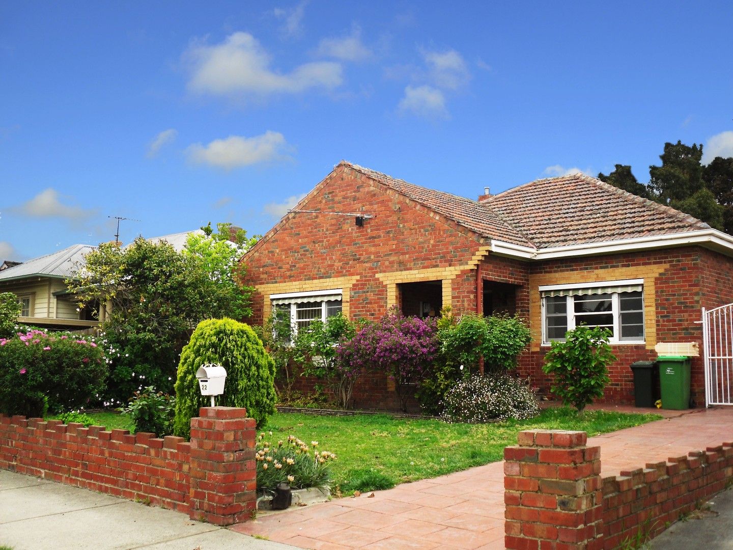 2 bedrooms House in 22 Highview Road PRESTON VIC, 3072