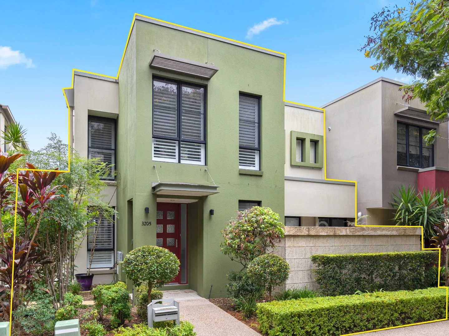 Primary image of 3205 Central Place, Carrara QLD 4211