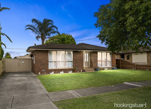 21 Kingsford Avenue, Melton South VIC 3338