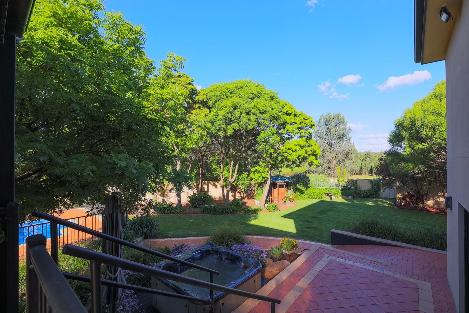 17R Harefield Road, Dubbo NSW 2830, Image 1