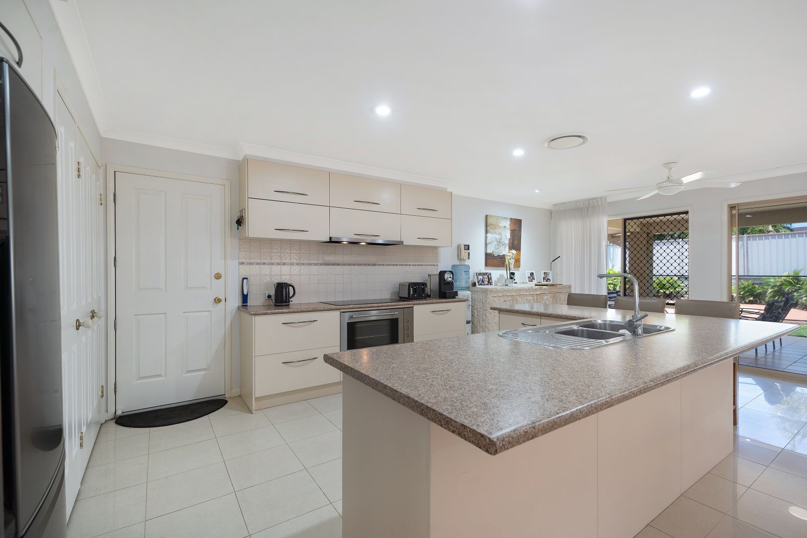 23 Yandina Place, Deception Bay QLD 4508, Image 2