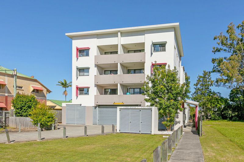 2 bedrooms Block of Units in 4/78 Lower King Street CABOOLTURE QLD, 4510