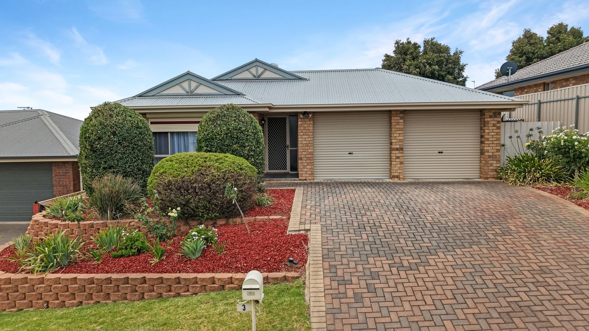 3 Hampshire Drive, Craigmore SA 5114