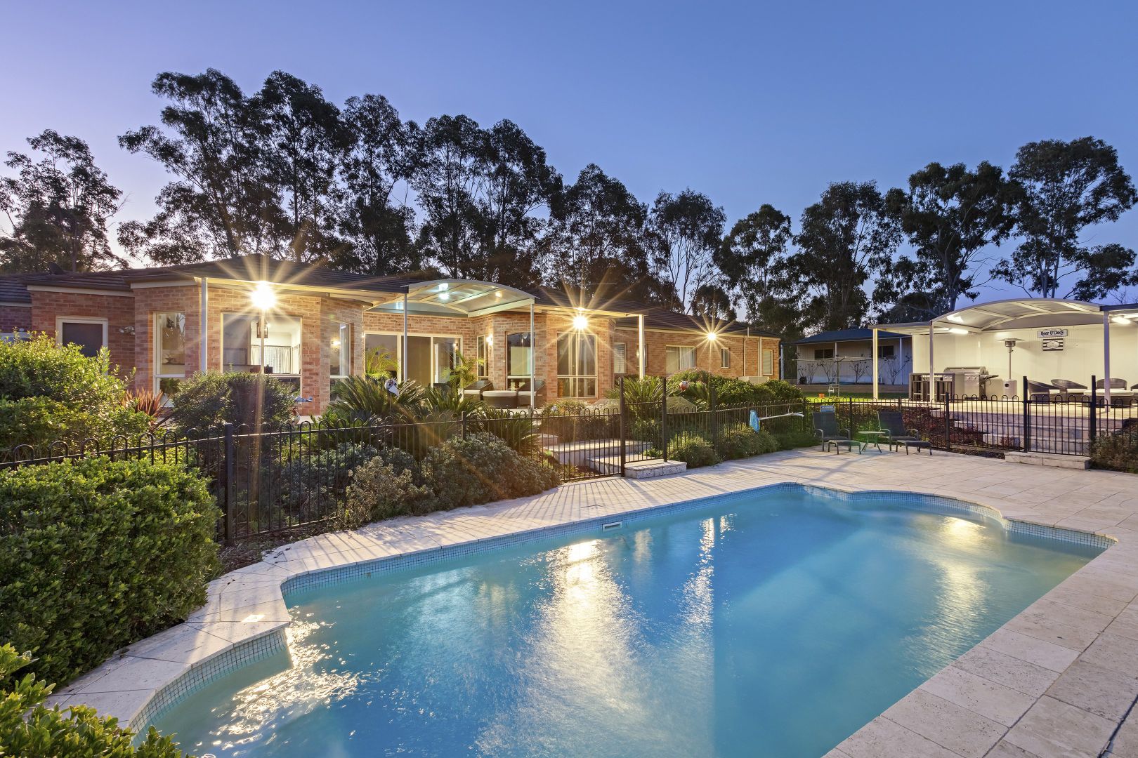 42 Mooresfield Lane, Ellis Lane NSW 2570