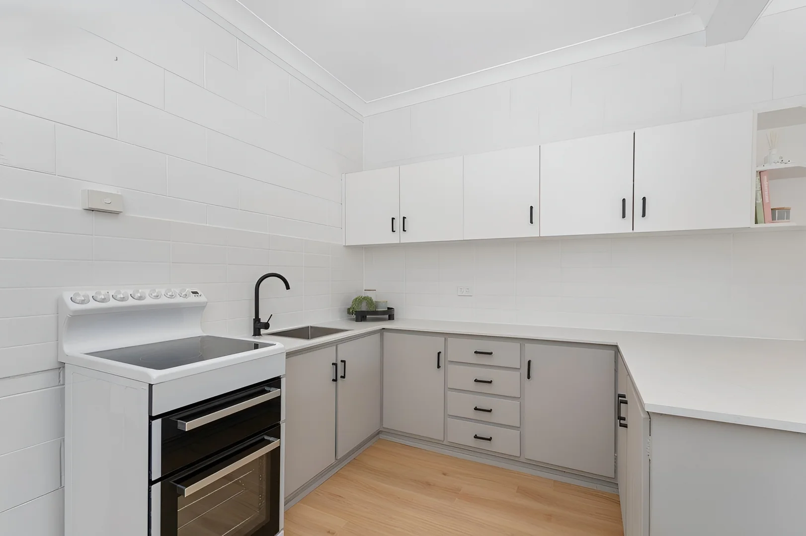 Additional image 2 of 1/398 Walker Street, Townsville City QLD 4810