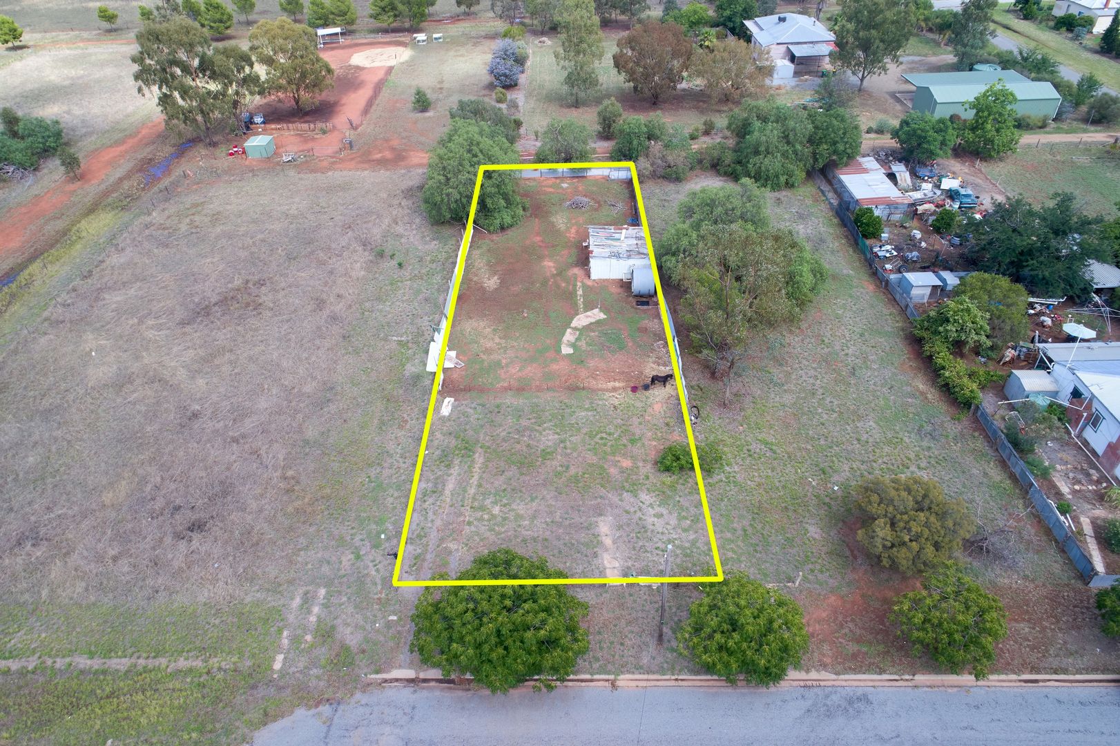 30 Menangle Street, Ganmain Property History & Address Research Domain