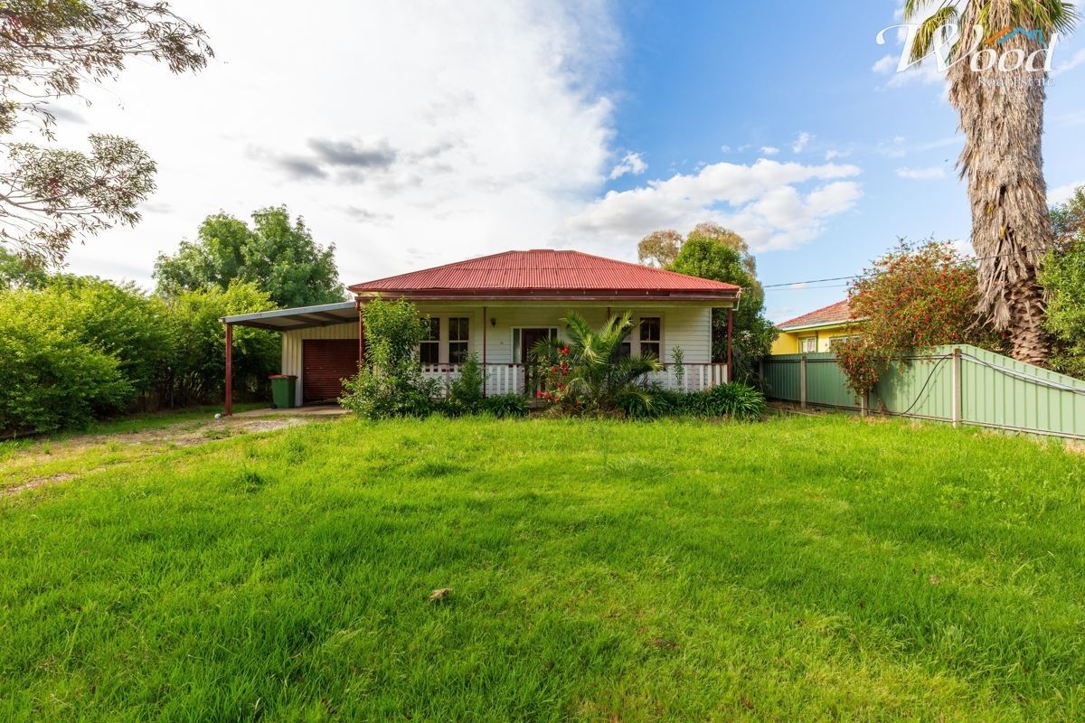 10 Wattle St, Culcairn NSW 2660, Image 0