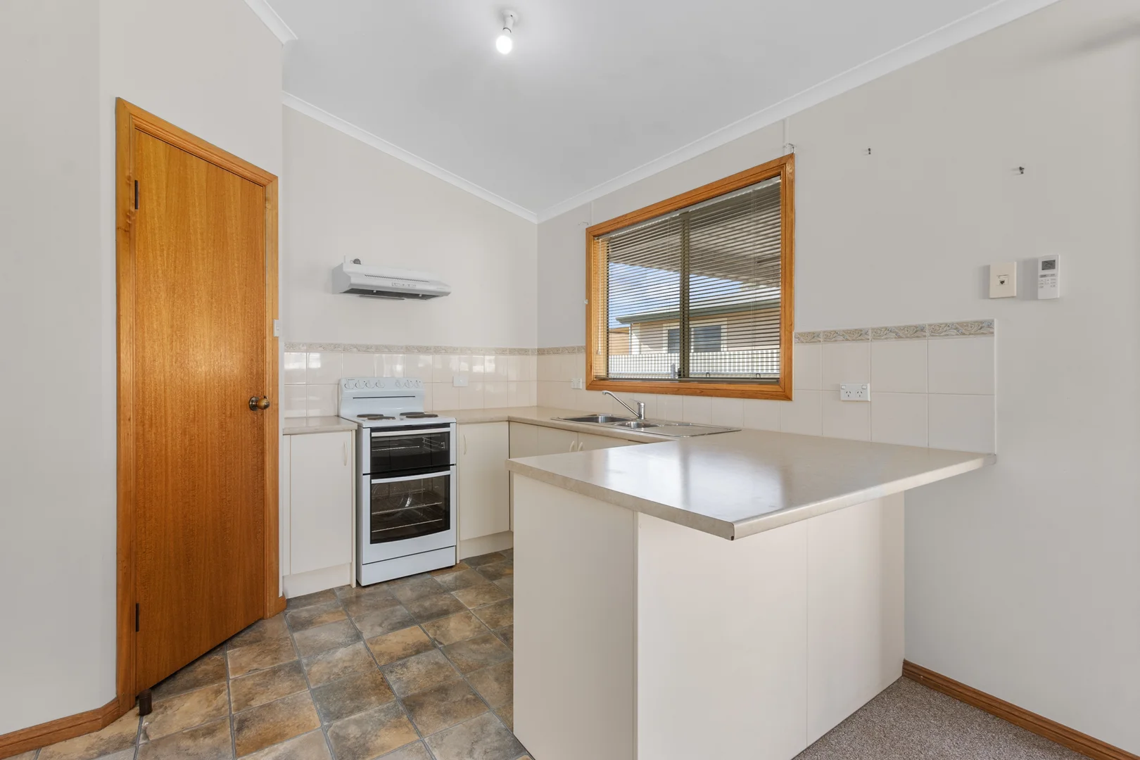 Additional image 8 of 1, 2 & 3/23 George Street, Wallaroo SA 5556