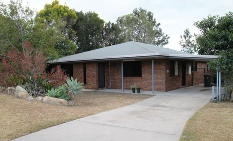 4 bedrooms House in 10 Coolibah Street KIN KORA QLD, 4680