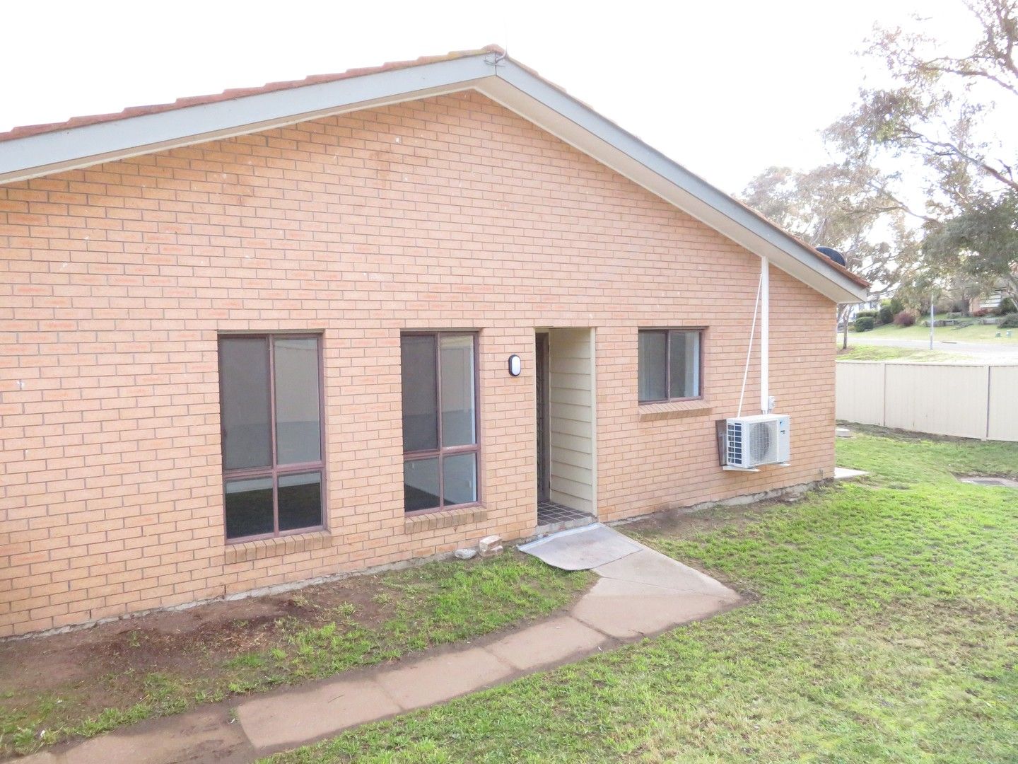 3 bedrooms Apartment / Unit / Flat in 8/73 Suttor Street WINDRADYNE NSW, 2795