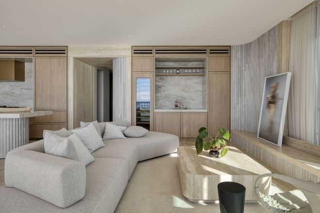 401/3513 Main Beach Parade Main Beach 4217 - Image 3