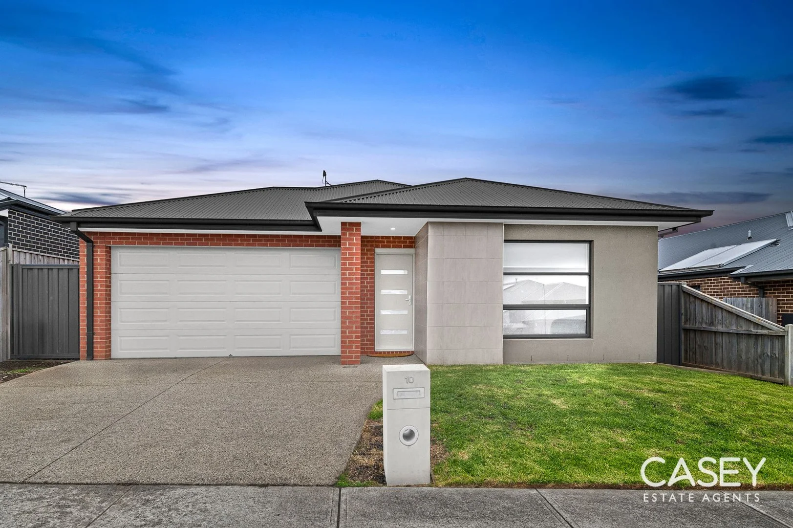 10 Denton Drive, Warragul VIC 3820