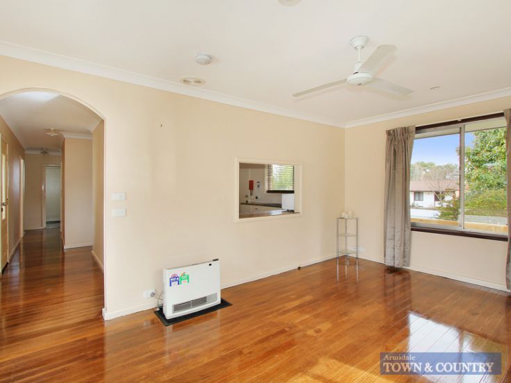 8 Carey Avenue, Armidale NSW 2350, Image 1