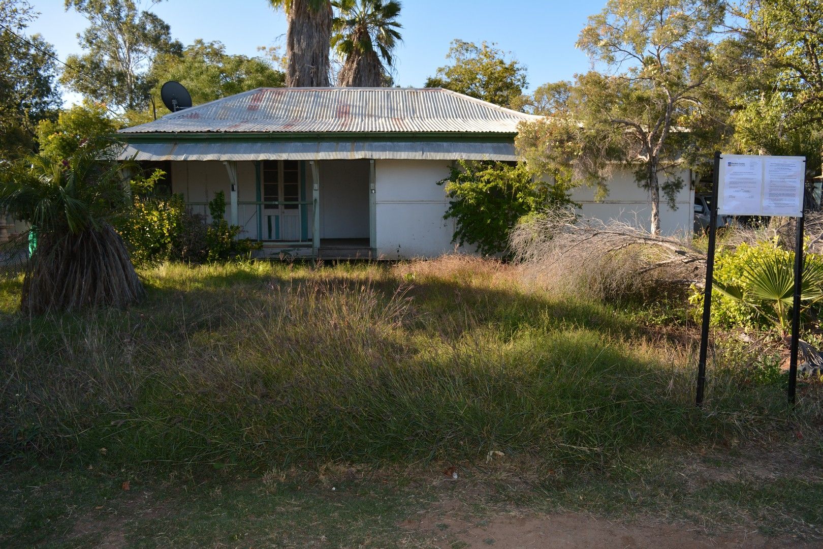 9 Shamrock Street, Blackall QLD 4472, Image 0