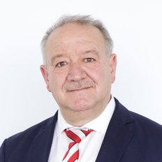 Elia Kakos, Sales representative