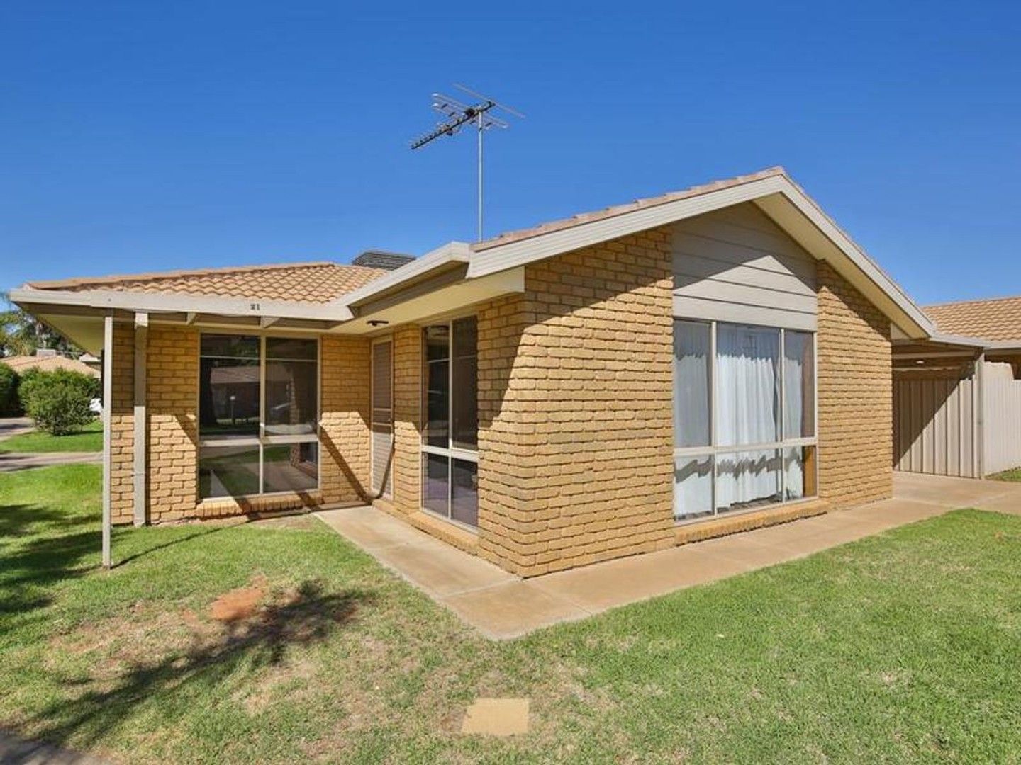 2 bedrooms Apartment / Unit / Flat in 21/280 Tenth Street MILDURA VIC, 3500