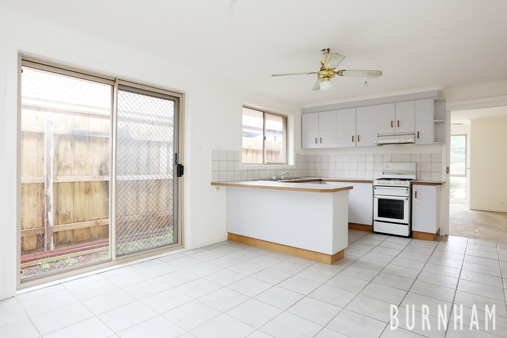 1/7 Devenport Court, Altona Meadows VIC 3028, Image 2