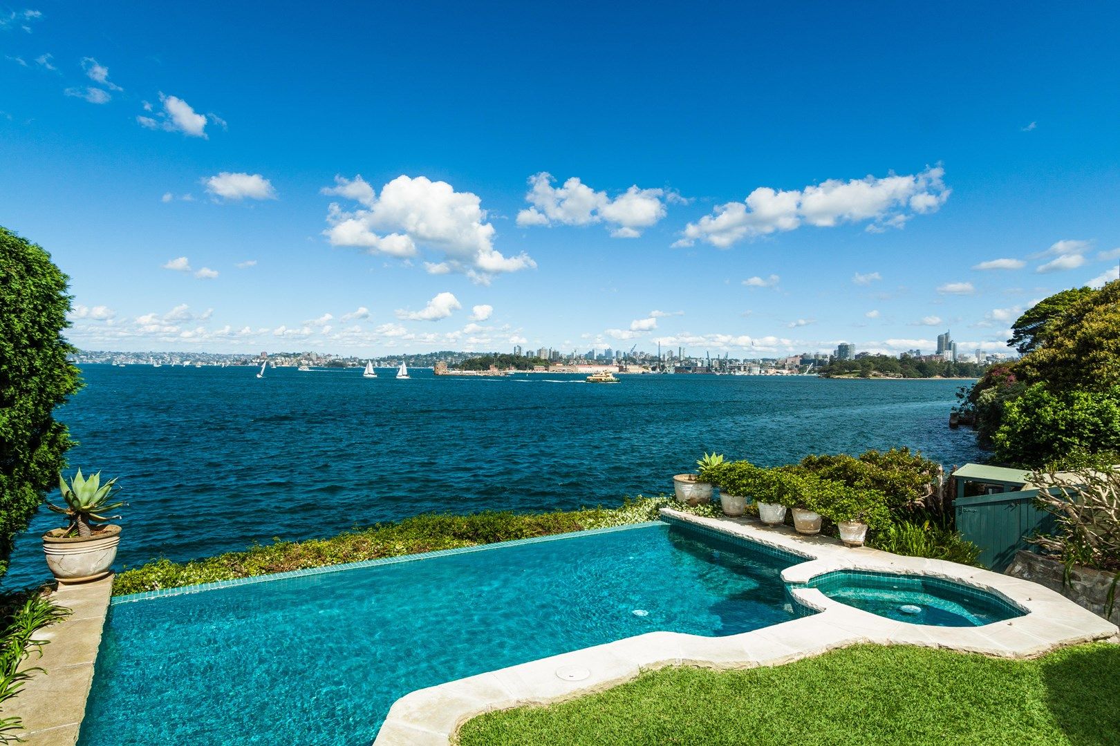 11 Holbrook Avenue, Kirribilli NSW 2061, Image 0