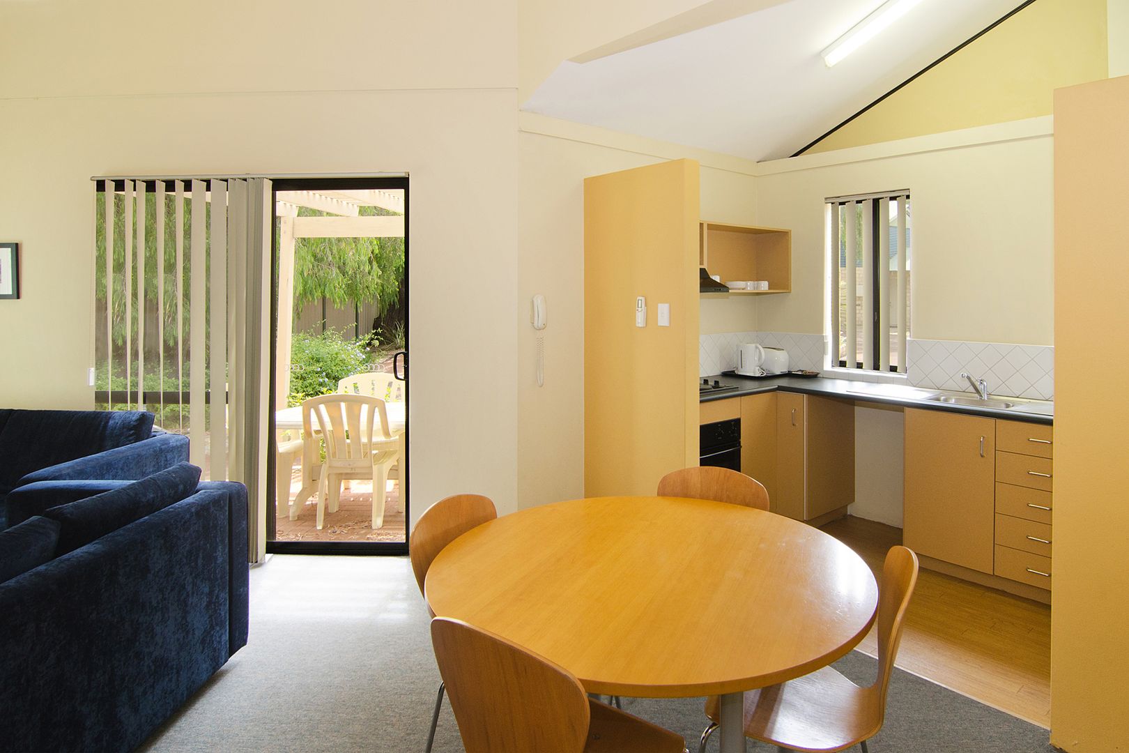 Unit 28/19 Earnshaw Road, West Busselton WA 6280, Image 1