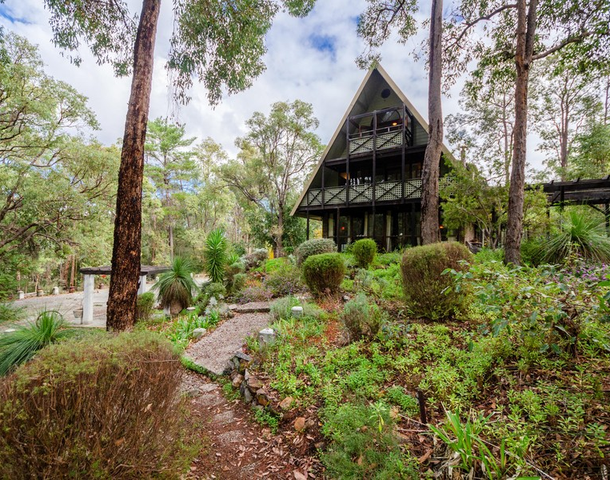 450 Mundaring Weir Road, Mundaring WA 6073