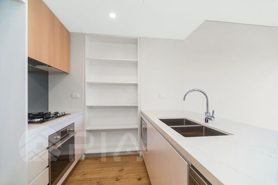 1 bedrooms Apartment / Unit / Flat in 514/100 Fairway Drive NORWEST NSW, 2153