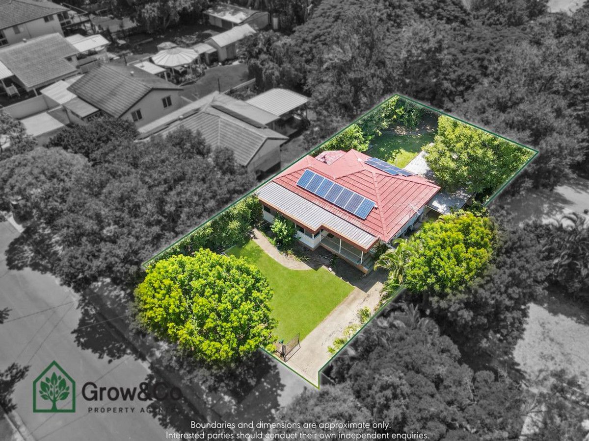 3 bedrooms House in 90 Thomas Street CLONTARF QLD, 4019