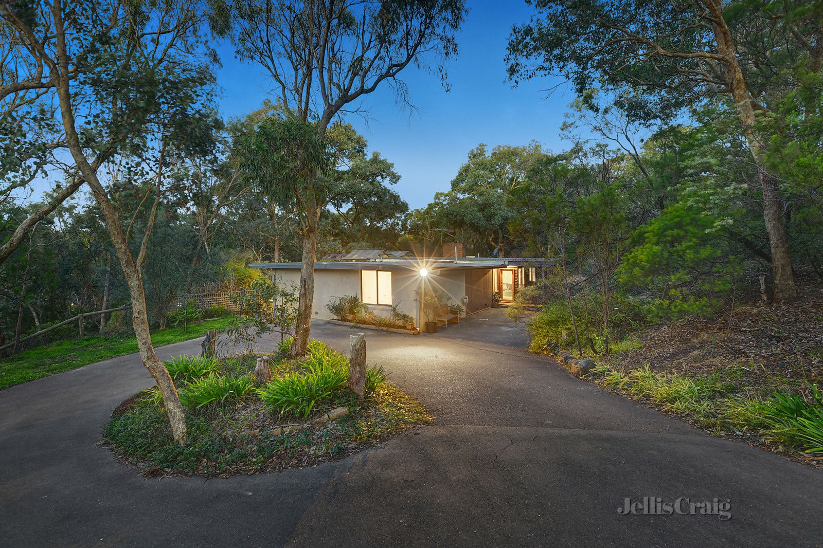 43 Thompson Crescent, Research VIC 3095, Image 1