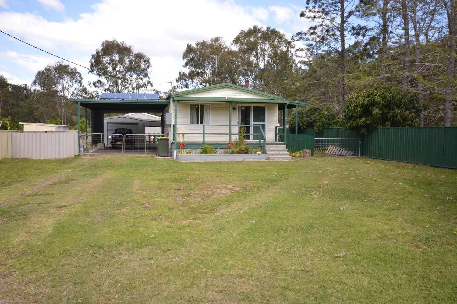 13 Hampton Court, Lansdowne NSW 2430, Image 0