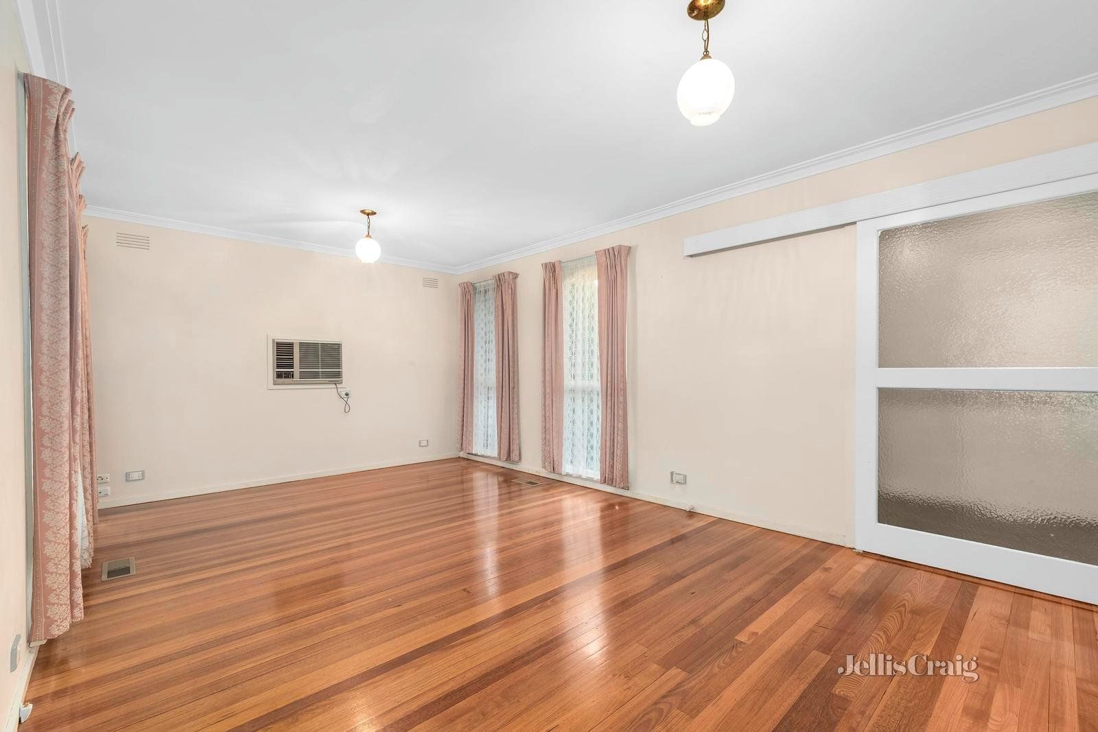 22 Rowan Street, Doncaster East VIC 3109 - House For Rent - $680 | Domain