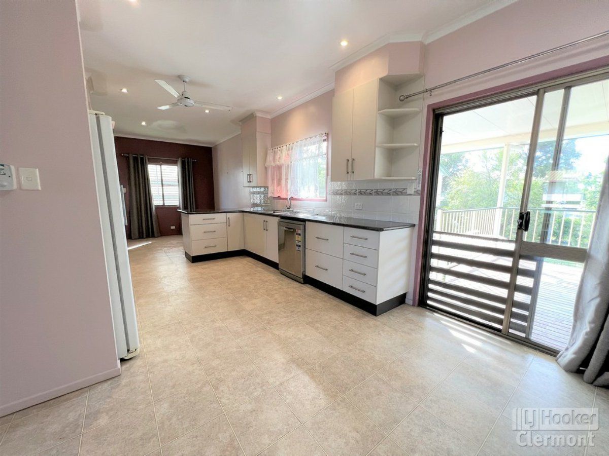 5 Lester Court Clermont QLD 4721 Domain