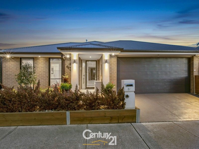 37 Stanhope Place, Pakenham VIC 3810, Image 0