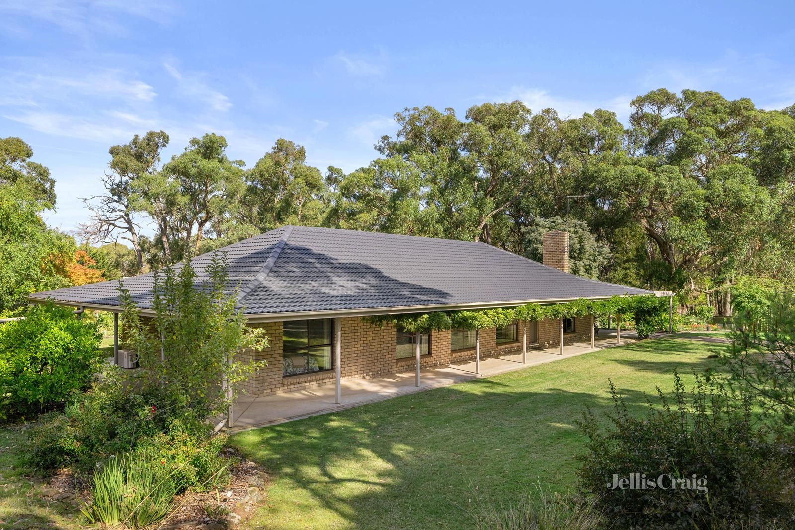 587 Finchs Road, Smythes Creek VIC 3351, Image 0