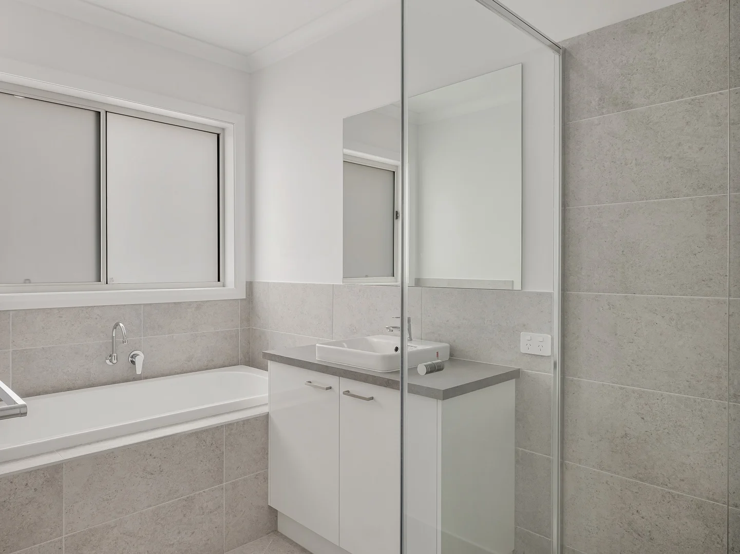 Additional image 12 of 3 Melba Court, Howlong NSW 2643