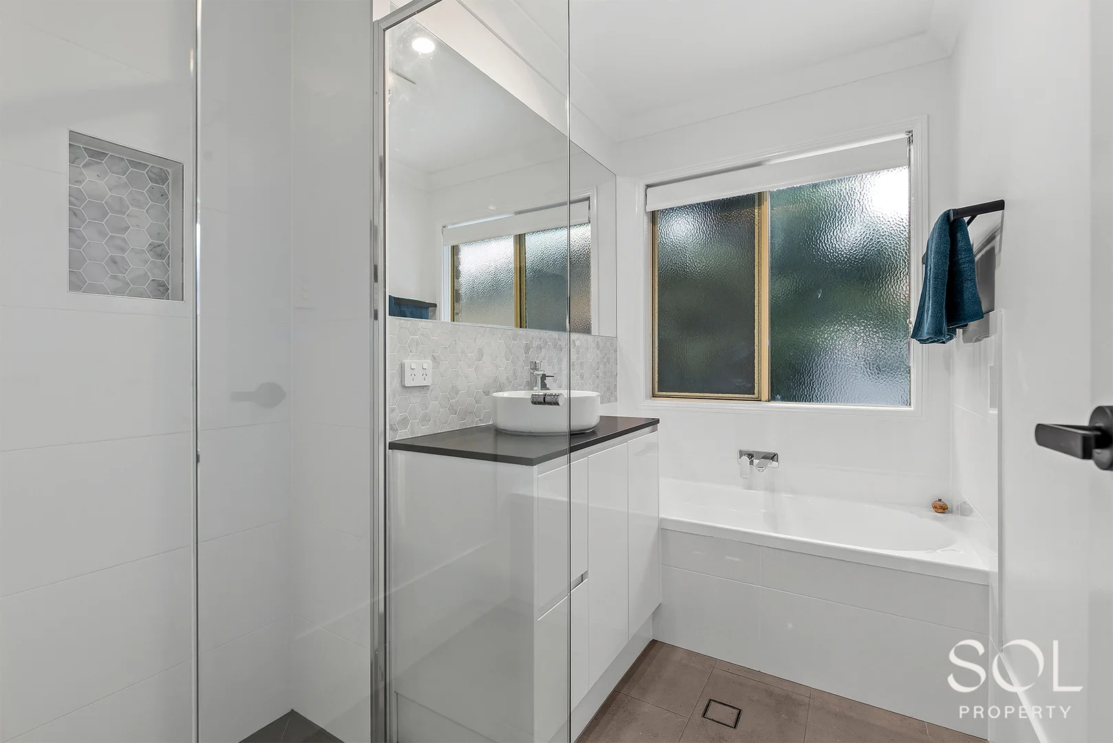 Additional image 9 of 2 Spencer Street, Aspley QLD 4034