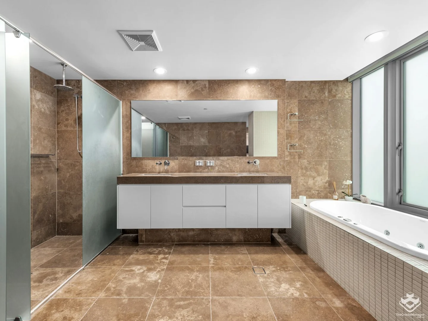 Additional image 9 of ID:21171016/483 Adelaide Street, Brisbane City QLD 4000