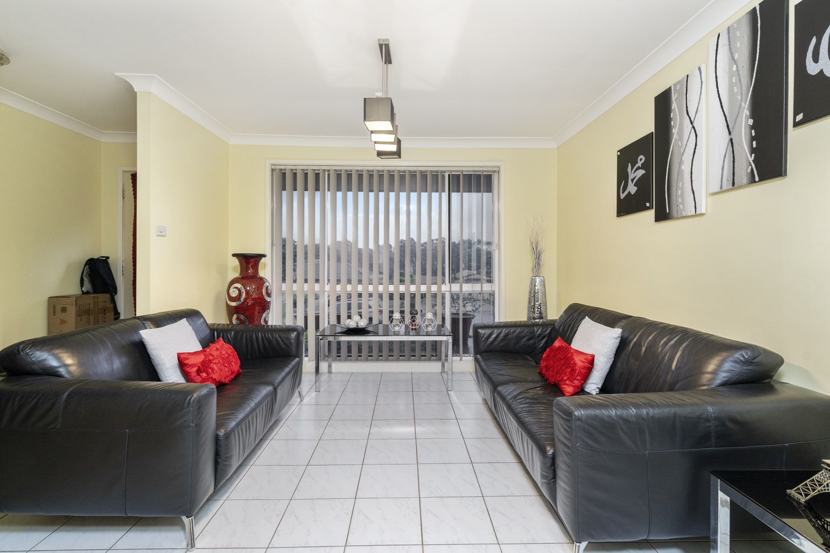 9 Albillo Place, Eschol Park NSW 2558, Image 1