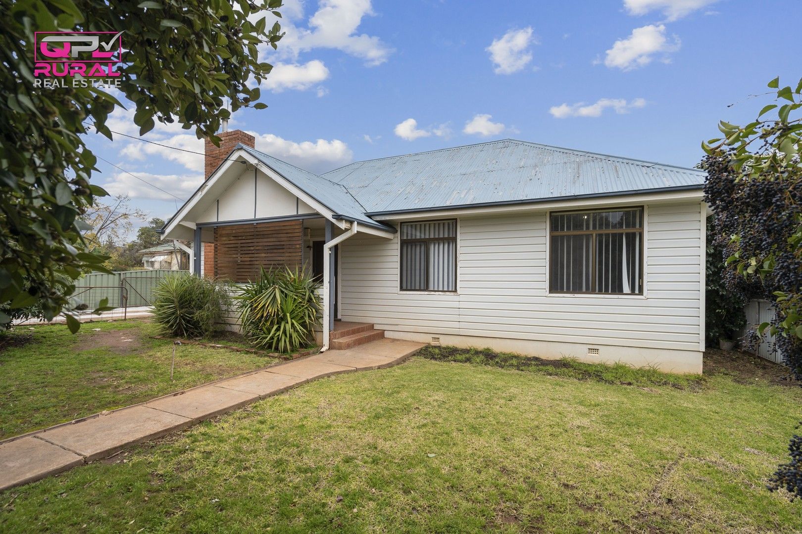 138 Kitchener Road, Temora NSW 2666, Image 0